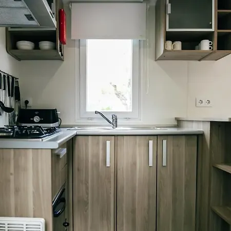 Camping Vilanova Park - Mobile Homes By Lifestyle Holidays База отдыха Виланова-и-ла-Желтру