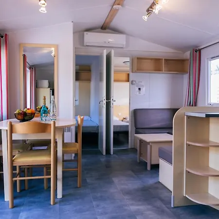 Camping Vilanova Park - Mobile Homes By Lifestyle Holidays * Виланова-и-ла-Желтру