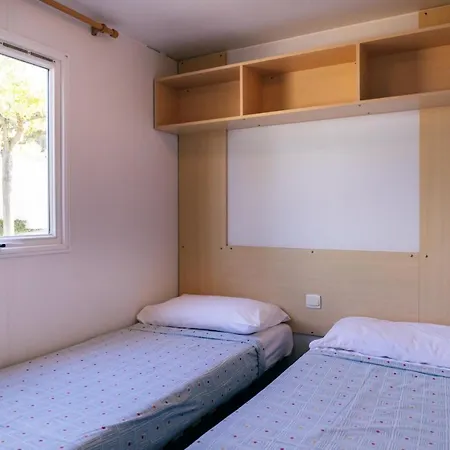 Camping Vilanova Park - Mobile Homes By Lifestyle Holidays Vilanova i la Geltru